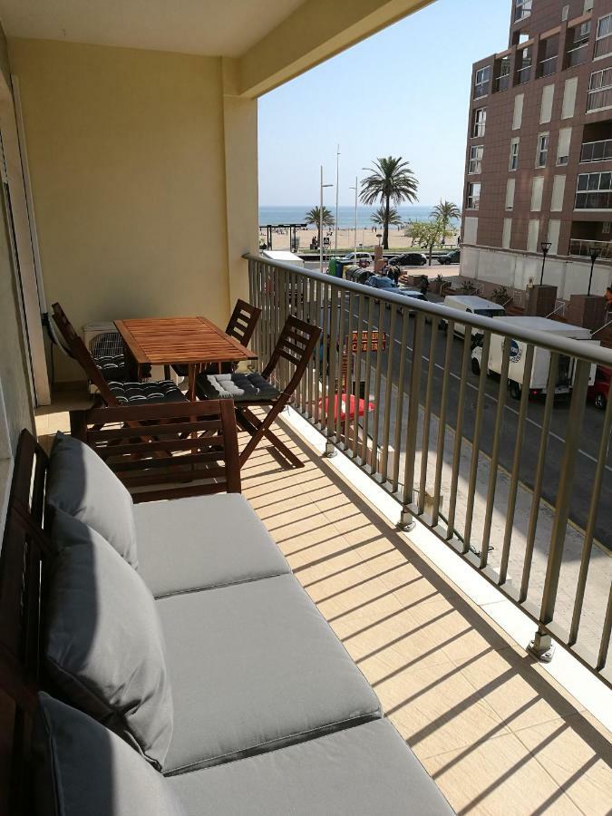 Apartamento Primera Linea De La Playa De גאנדיה מראה חיצוני תמונה